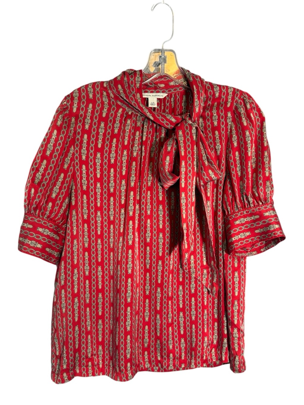 Banana Republic 100% Silk Red Chain Belt Print Tie-Neck Bow Blouse Feminine L